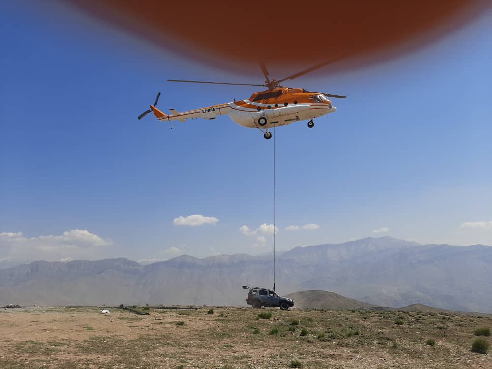 رویکردی نوین در ارائه خدمات متمایز بیمه ایران؛ عملیات امداد و نجات با بالگرد