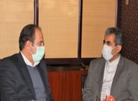 رئیس کمیسیون اقتصادی مجلس شورای اسلامی از توزیع کمک‌ های بیمه‌آسیا در مناطق سیل‌زده جنوب استان کرمان قدردانی کرد