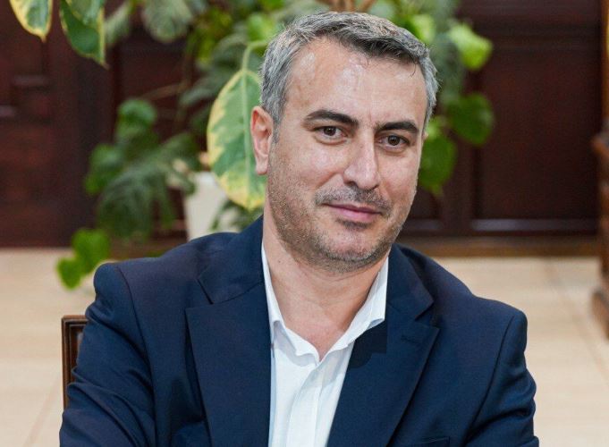 با حکم وزیر راه و شهرسازی؛«رامین کاشف آذر» سرپرست شهر فرودگاهی امام خمینی(ره) شد