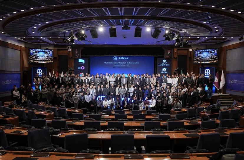 تفاهم‌نامه بین‌المللی و محورهای اقتصاد دیجیتال| دستاوردهای «deBlock 2025» در بلاک‌چین و رمزارزها