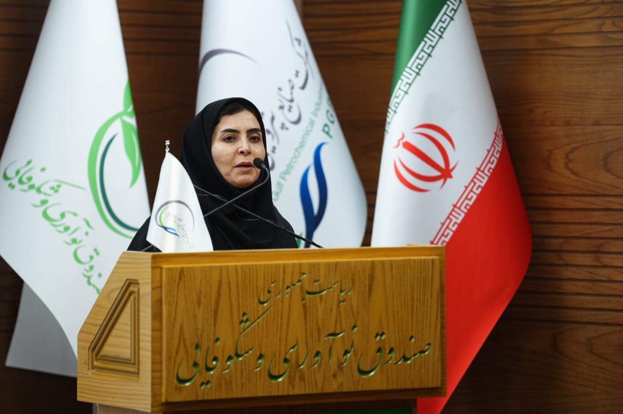 گزارش آیین افتتاح پیش رویداد پتروفن ۱۴۰۴؛تحول دیجیتال و هوشمندسازی در صنعت پتروشیمی دو محور جدید رویداد پتروفن/ رویدادی برای مقابله با تحریمها