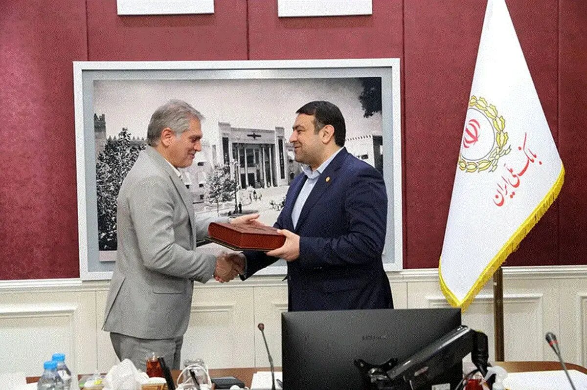 رئیس ستاد اجرایی انتقال منصوب شد/ تاکید مدیرعامل بانک ملی ایران بر استمرار خدمات بهینه به مشتریان و تکریم همکاران جدید